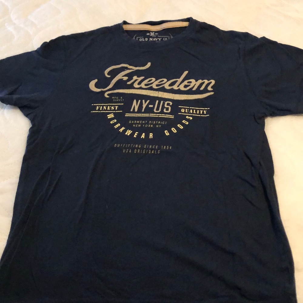 Old Navy Tee